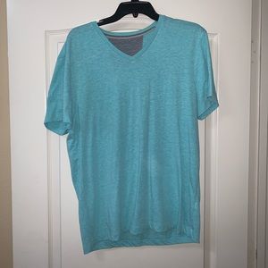 Banana republic v neck t shirt